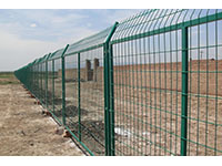 鐵絲護欄網(wǎng)